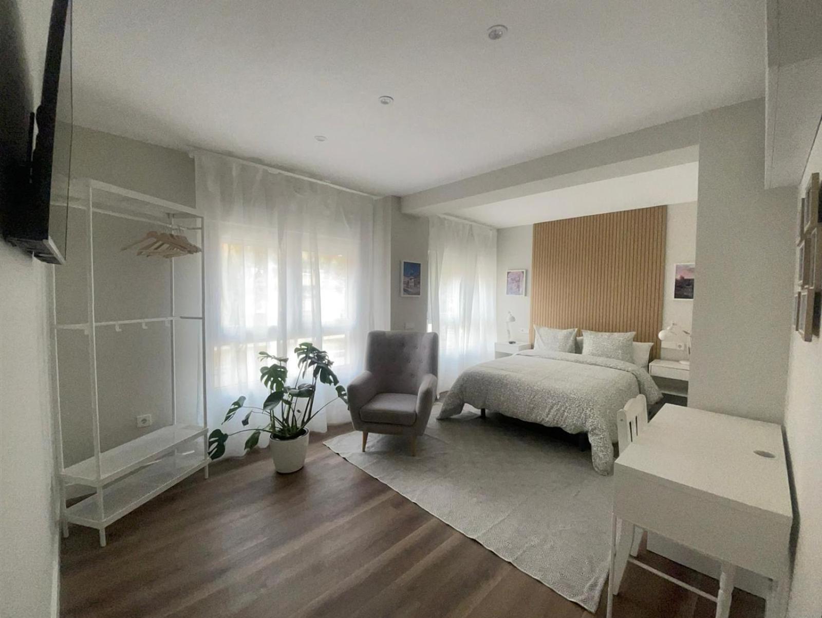 Rooms Madrid Rio ภายนอก รูปภาพ